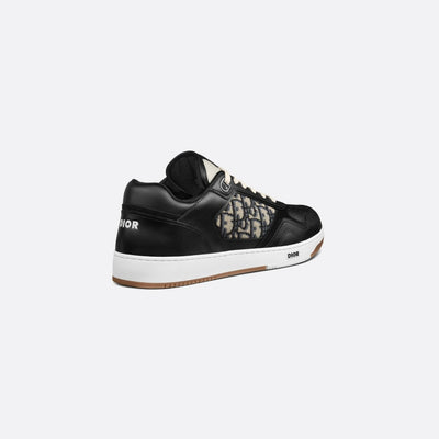 Low-Top Sneaker Black with Beige and Black Jacquard