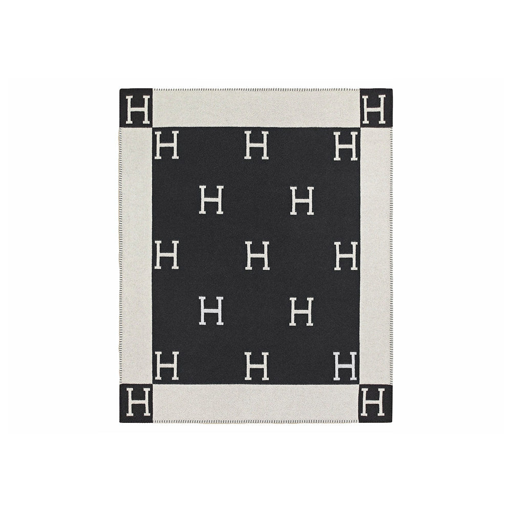 Hermes Avalon Classic Throw Blanket