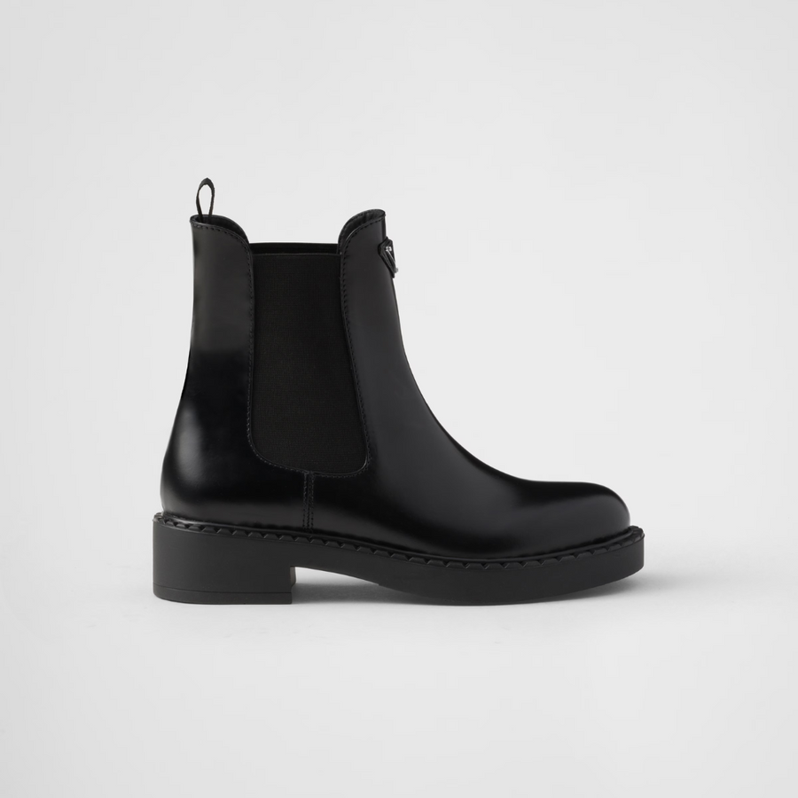 Brushed calf leather Chelsea boots