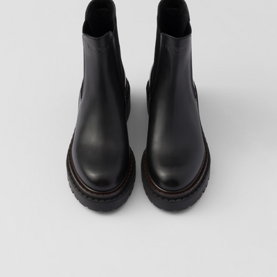 Leather Chelsea boots