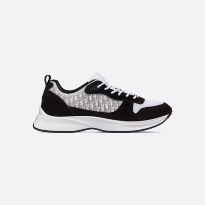 B25 Runner Sneaker Black