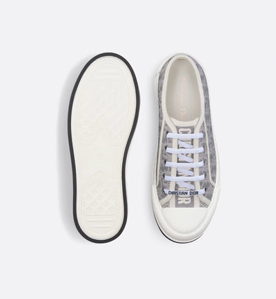 Walk'n' Platform Calfskin Textured Sneaker