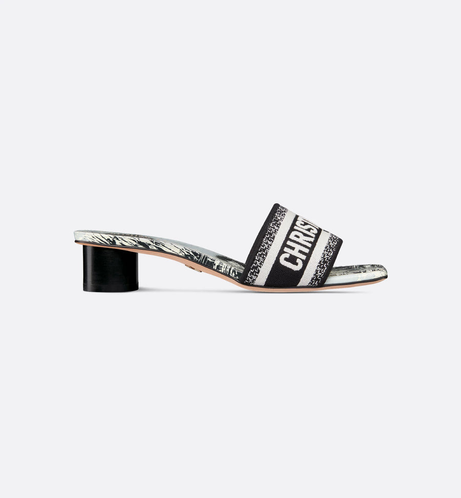 Dway Heeled Versatile Slide