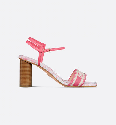 Dway Heeled Iconic Sandal