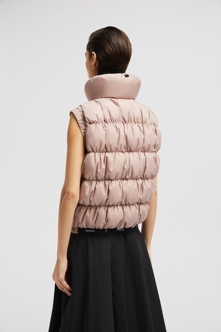 Apriate Down Vest