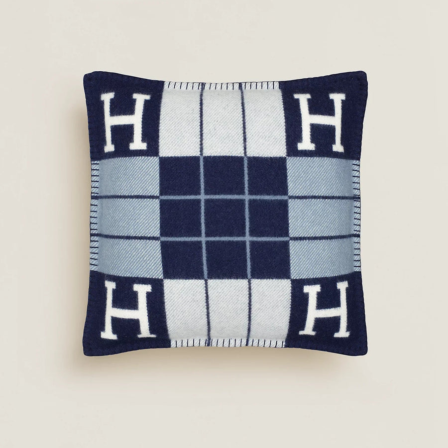 Hermes Avalon Classic Throw Blanket