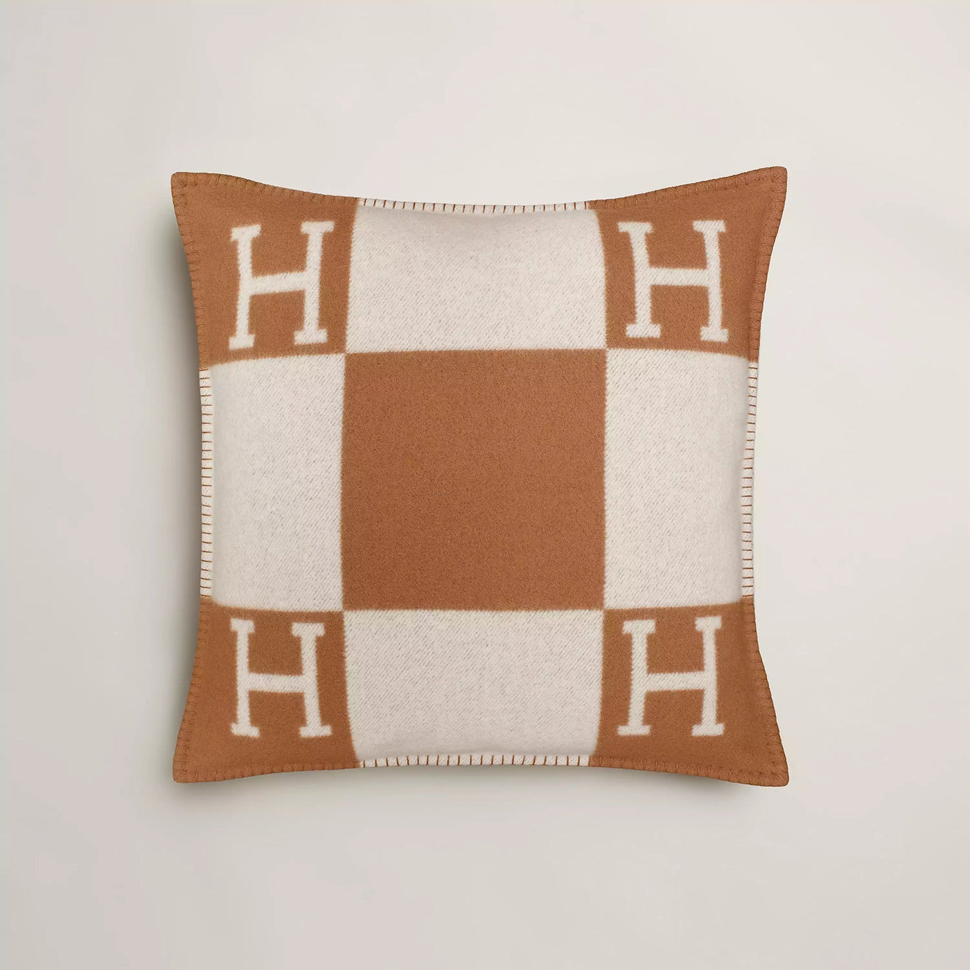 Hermes Avalon Classic Throw Blanket