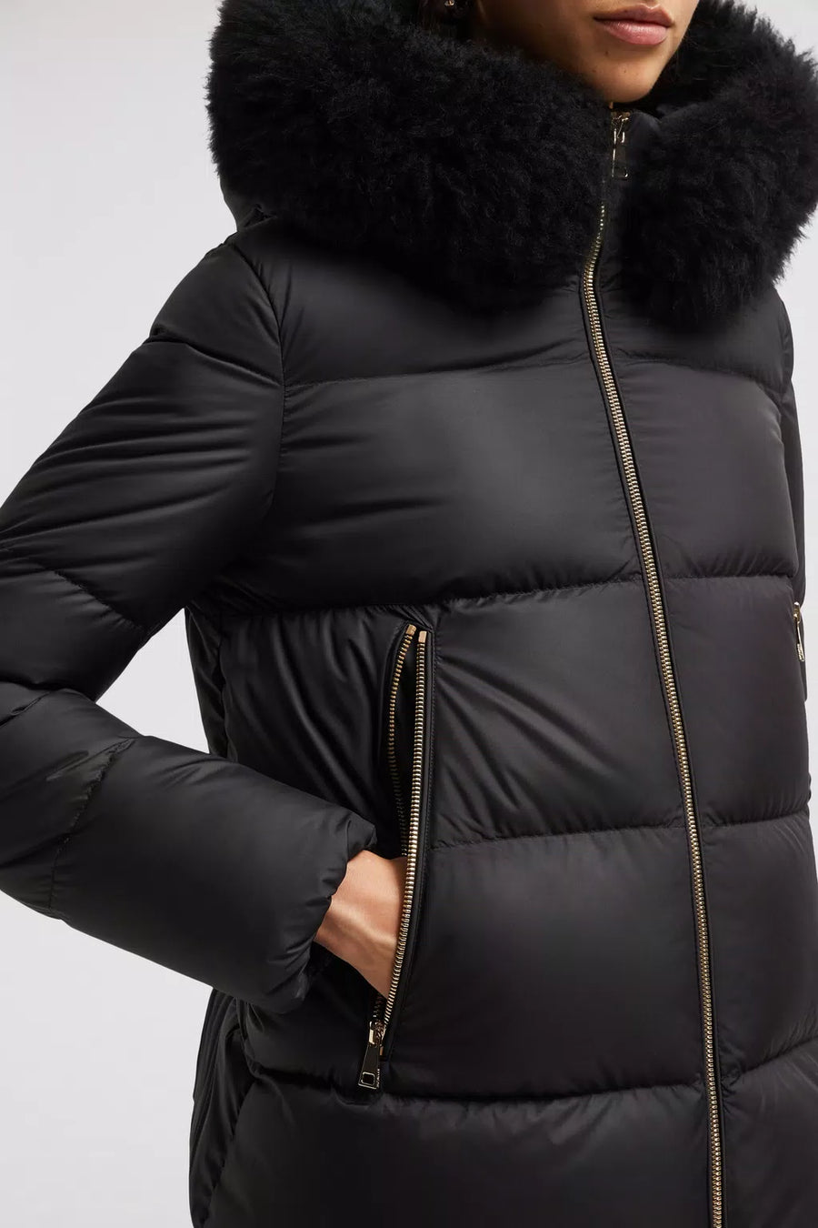 Laichefur Short Down Jacket